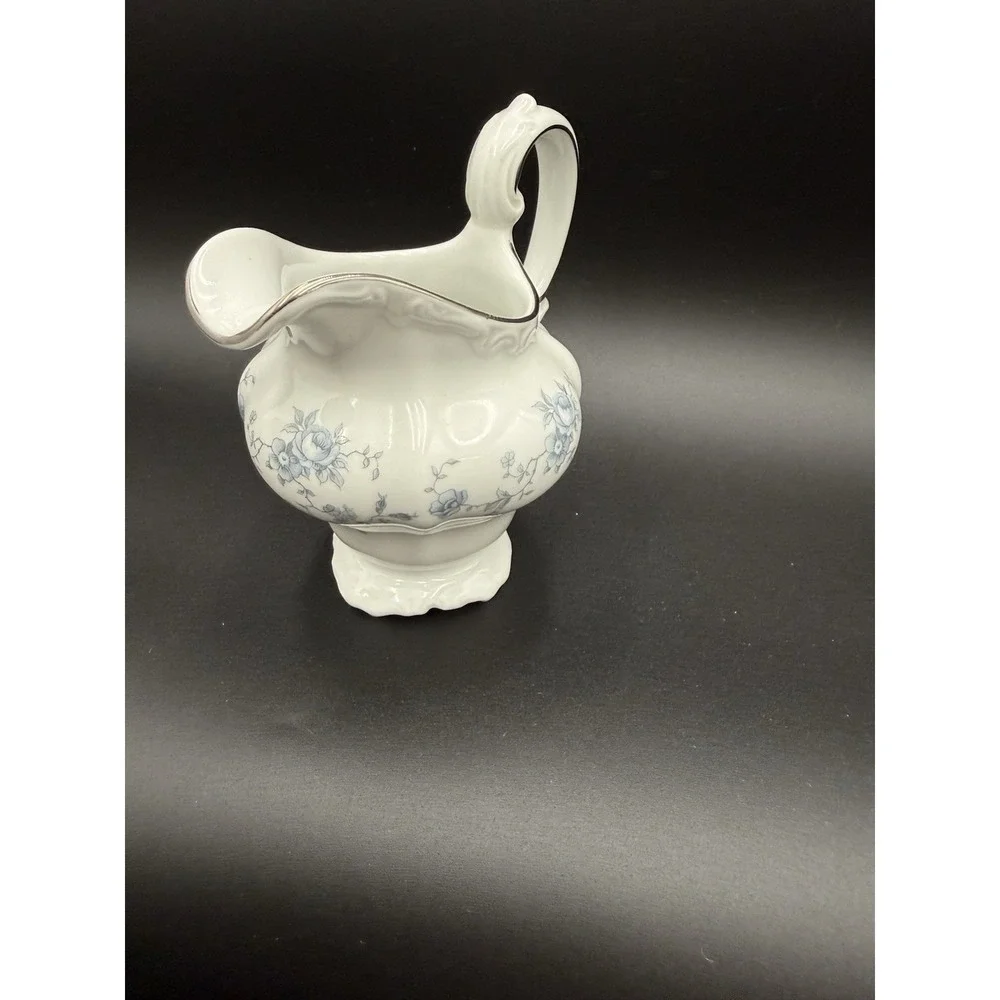 Johann Haviland Blue Garland Fine Porcelain 4.75